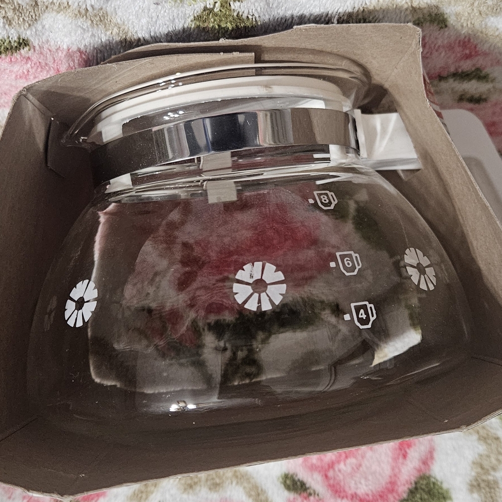 New 1983 Coffee Carafe